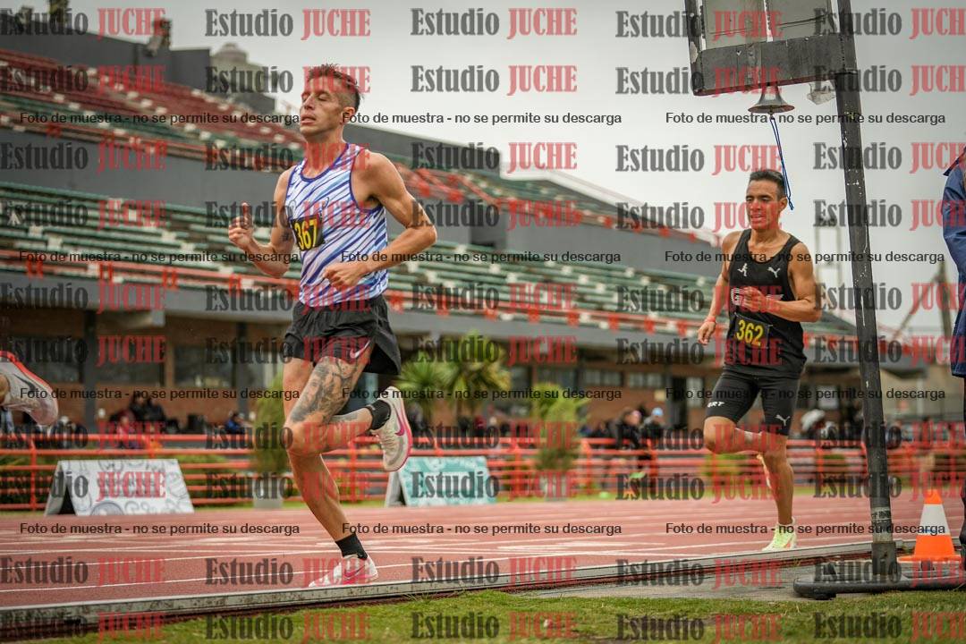Fotos de los 5000 m llanos de varones