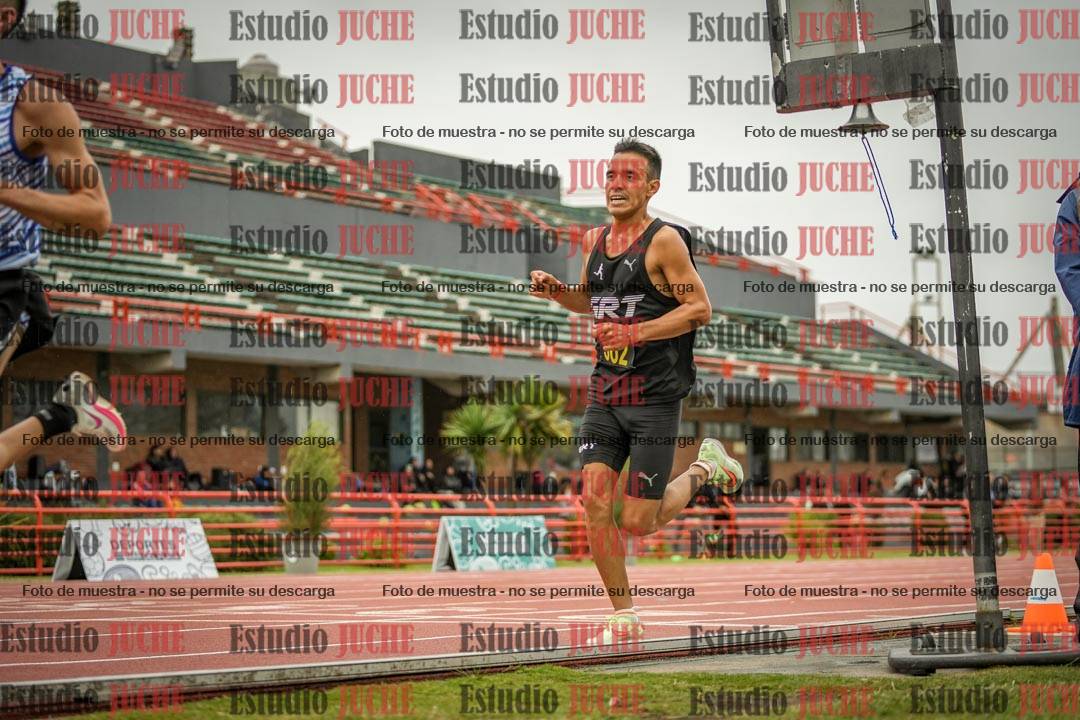 Fotos de los 5000 m llanos de varones