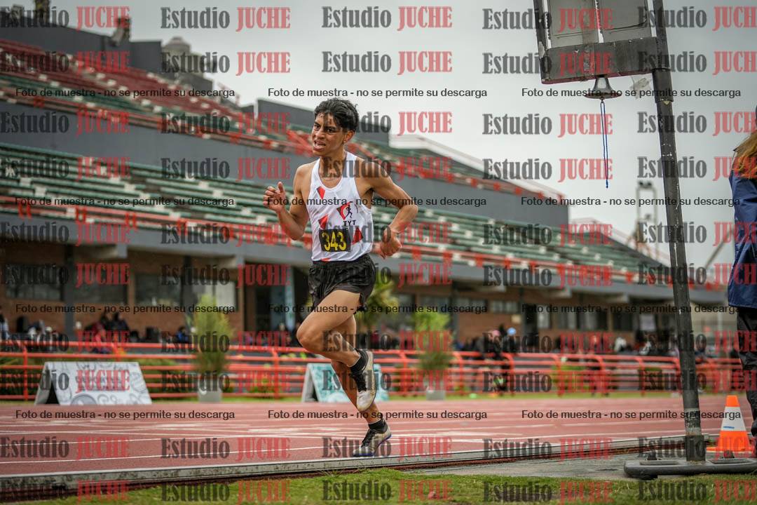 Fotos de los 5000 m llanos de varones