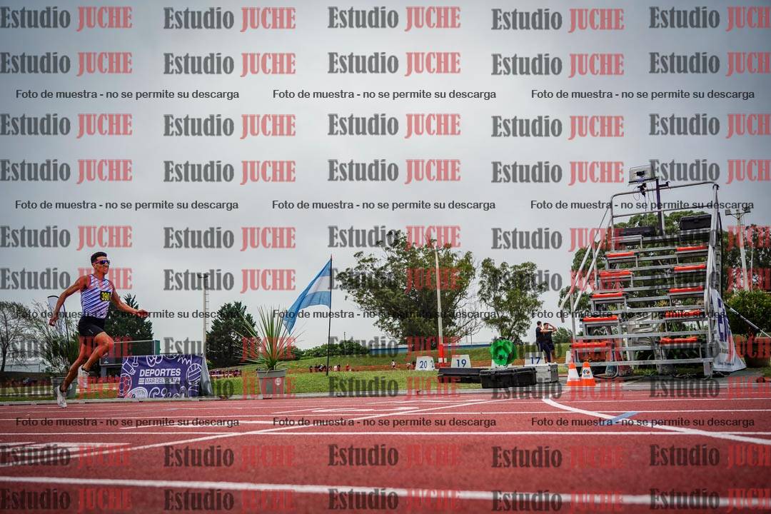 Fotos de los 5000 m llanos de varones
