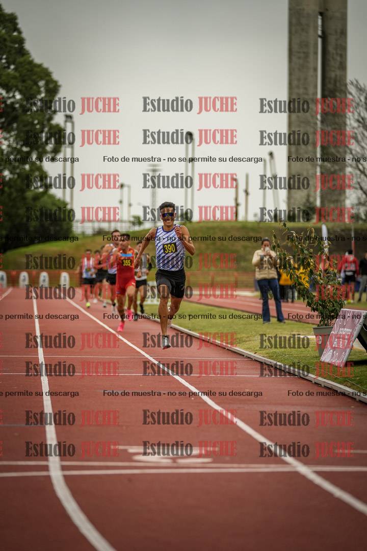 Fotos de los 5000 m llanos de varones