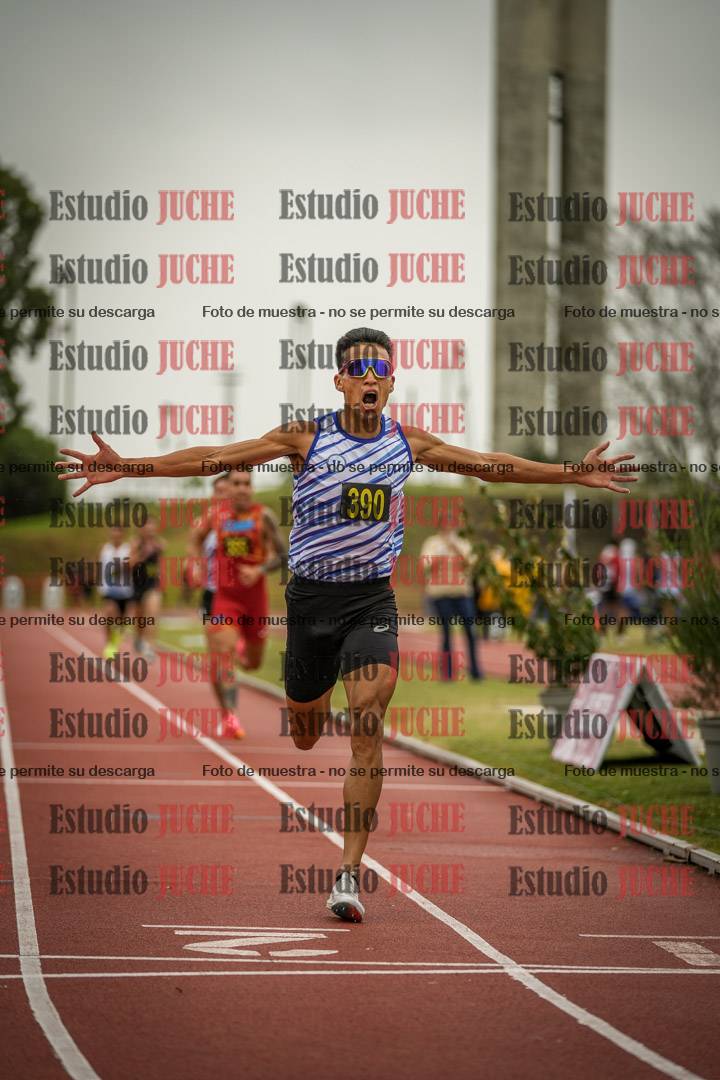 Fotos de los 5000 m llanos de varones