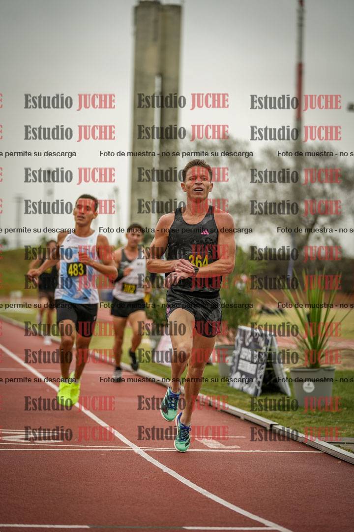 Fotos de los 5000 m llanos de varones