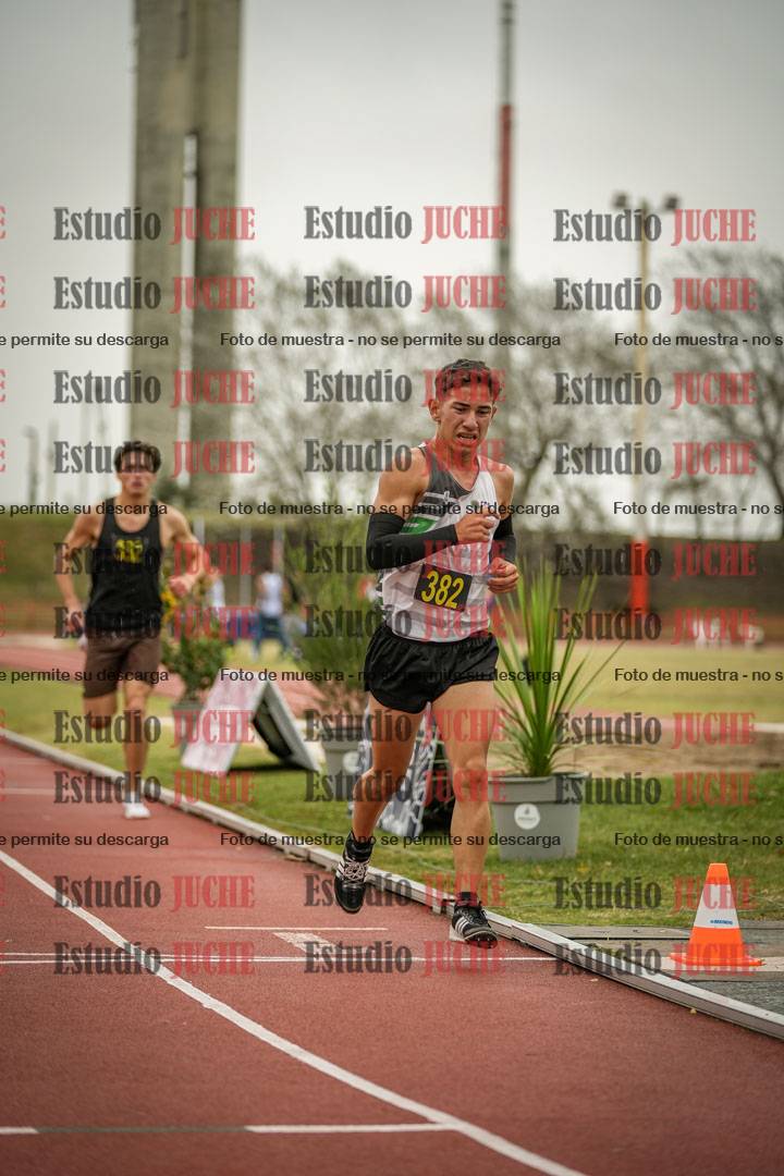 Fotos de los 5000 m llanos de varones