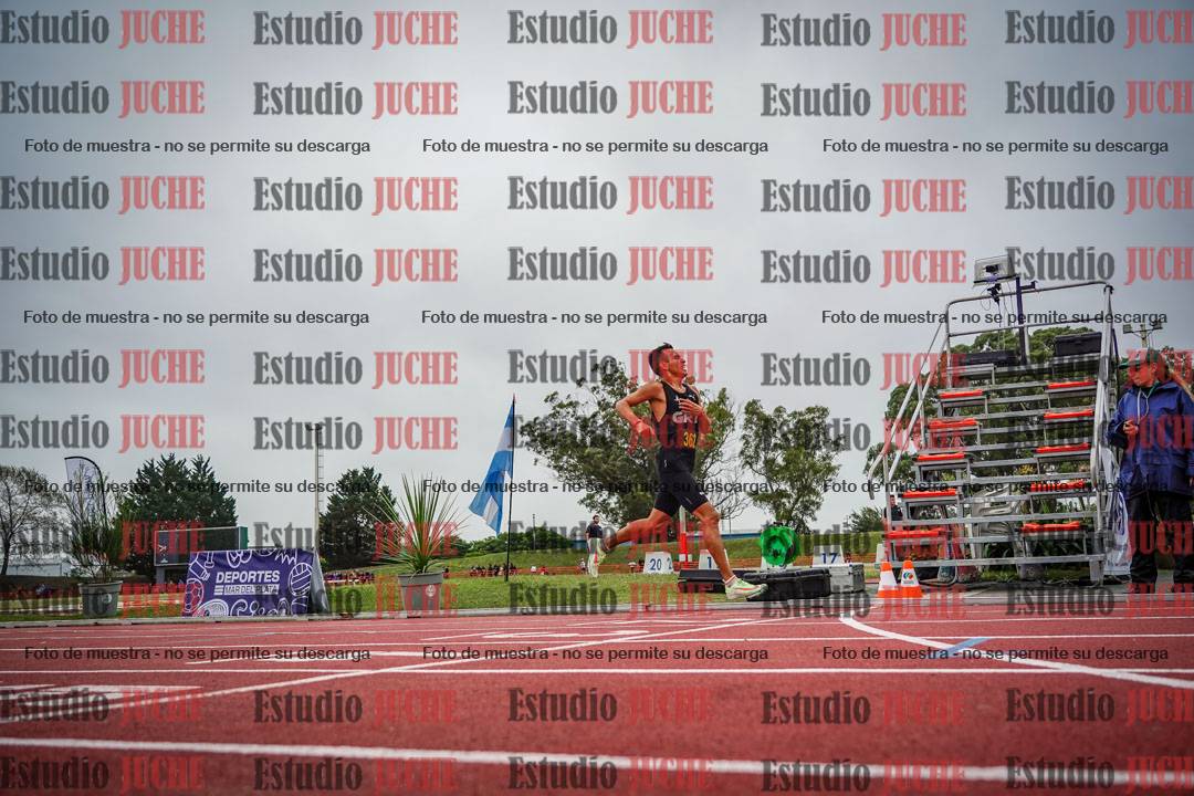 Fotos de los 5000 m llanos de varones