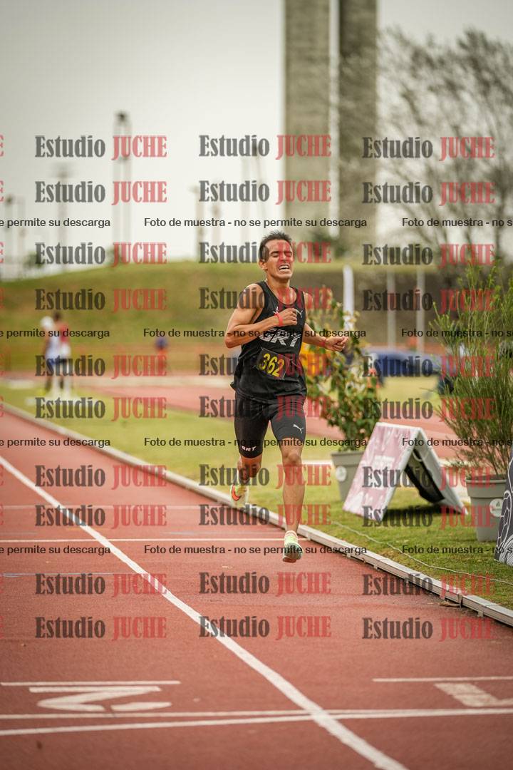 Fotos de los 5000 m llanos de varones