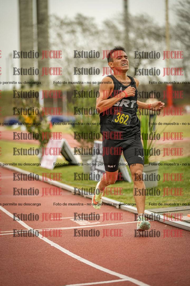 Fotos de los 5000 m llanos de varones