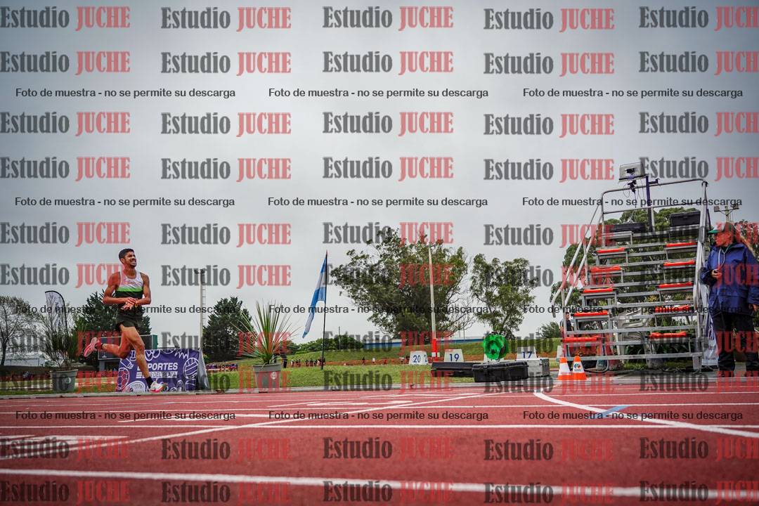 Fotos de los 5000 m llanos de varones