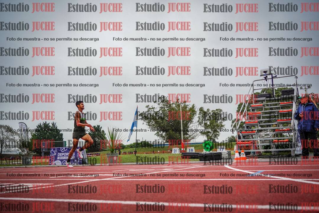 Fotos de los 5000 m llanos de varones