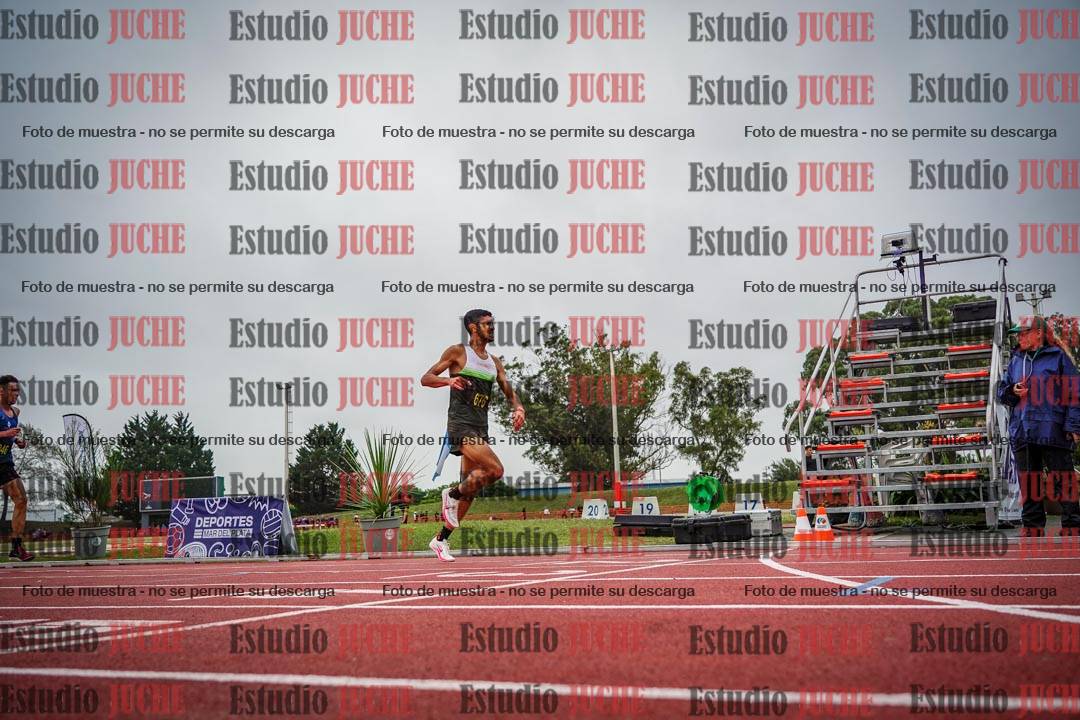 Fotos de los 5000 m llanos de varones