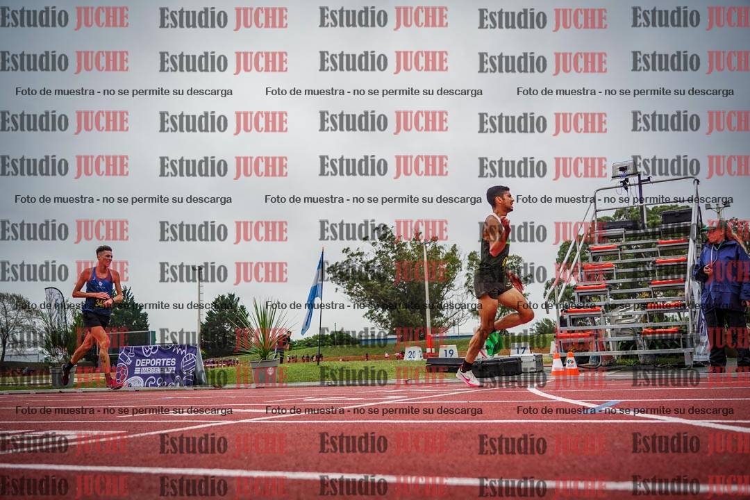 Fotos de los 5000 m llanos de varones