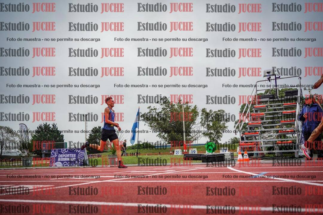 Fotos de los 5000 m llanos de varones