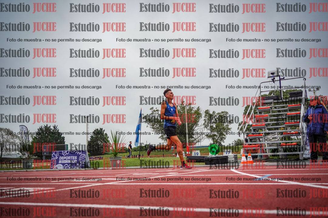 Fotos de los 5000 m llanos de varones