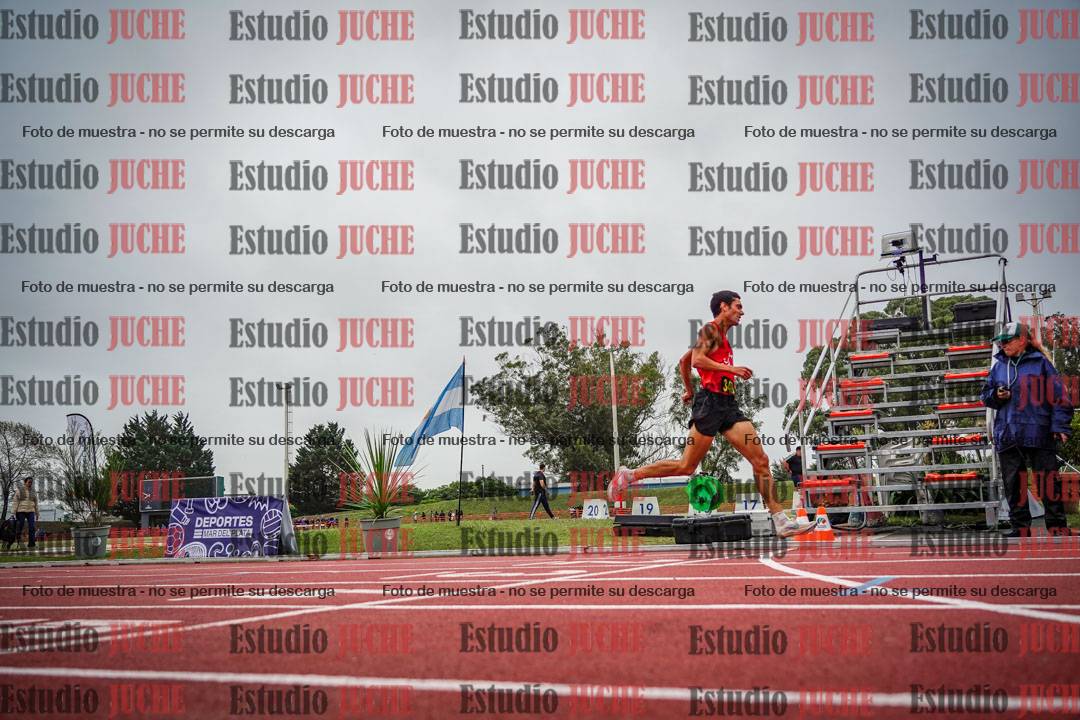 Fotos de los 5000 m llanos de varones