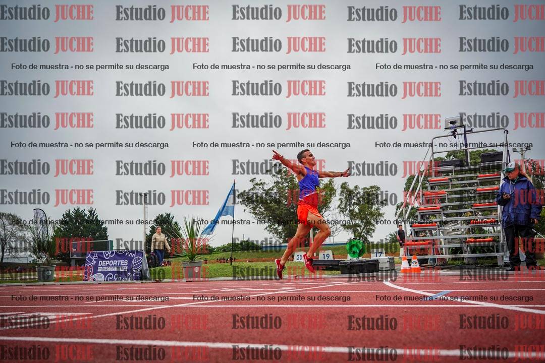 Fotos de los 5000 m llanos de varones