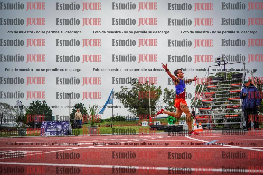 Fotos de los 5000 m llanos de varones