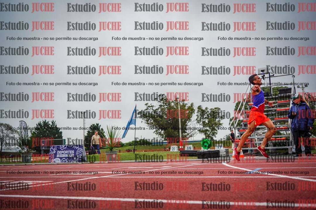 Fotos de los 5000 m llanos de varones