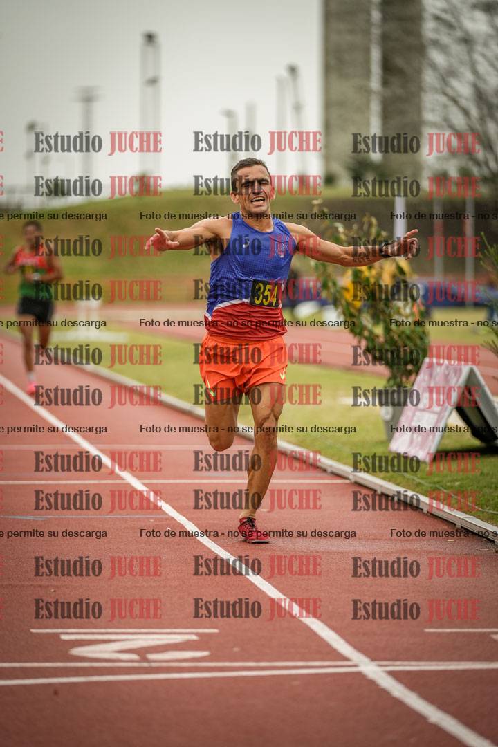 Fotos de los 5000 m llanos de varones