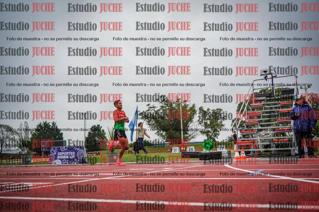 Fotos de los 5000 m llanos de varones