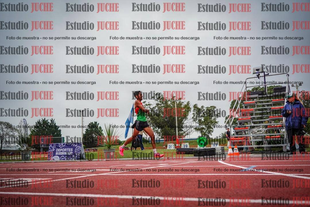 Fotos de los 5000 m llanos de varones
