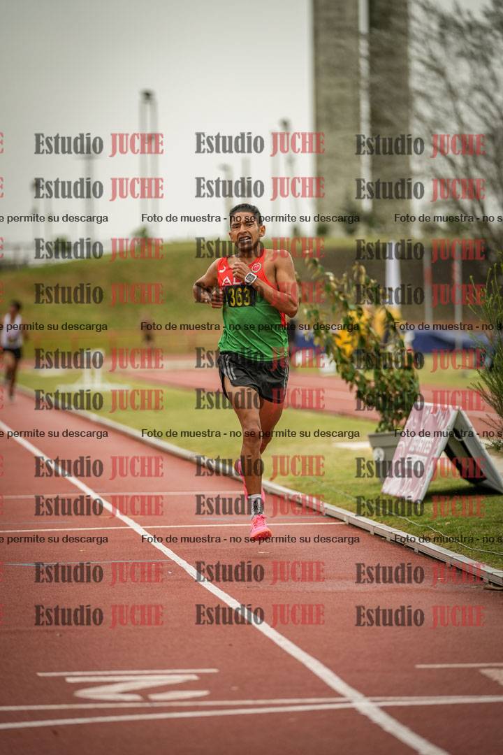 Fotos de los 5000 m llanos de varones