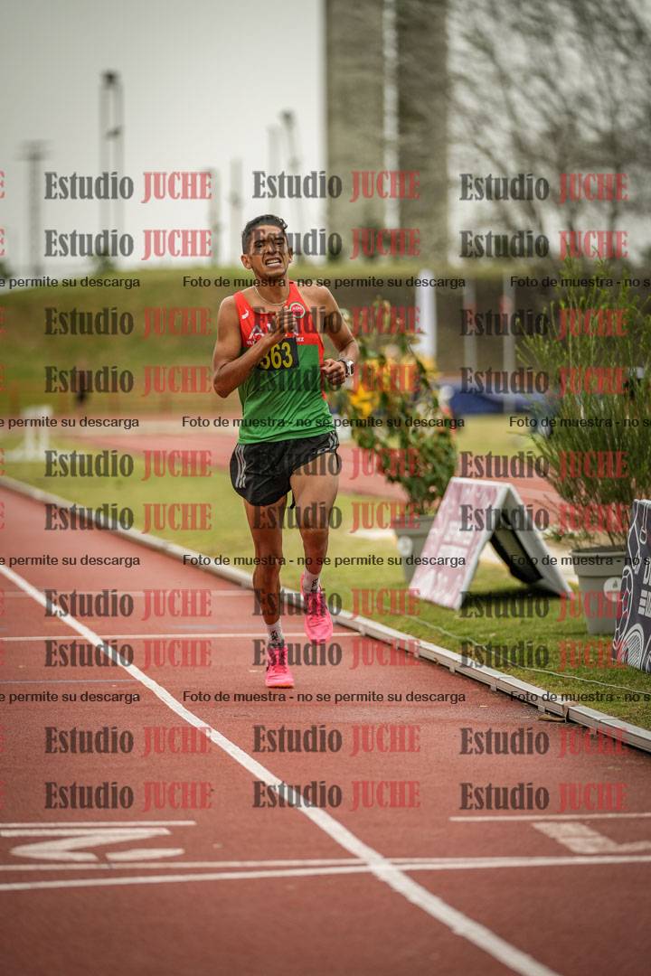 Fotos de los 5000 m llanos de varones