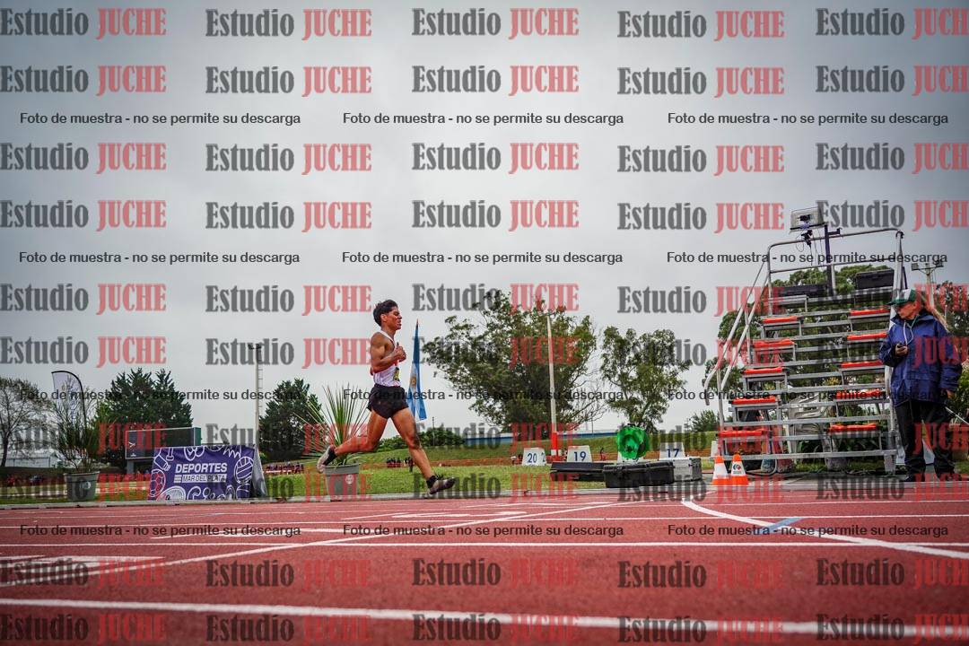 Fotos de los 5000 m llanos de varones