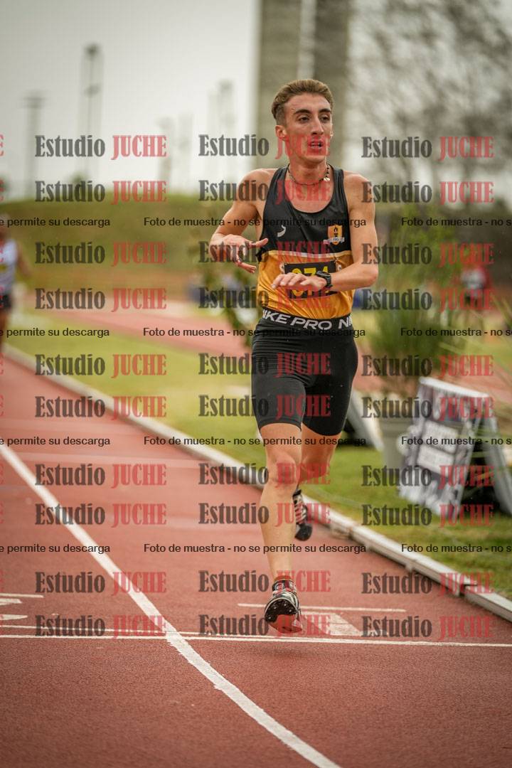Fotos de los 5000 m llanos de varones
