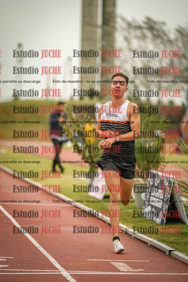 Fotos de los 5000 m llanos de varones
