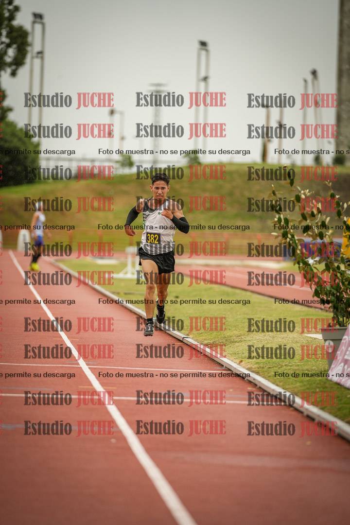 Fotos de los 5000 m llanos de varones