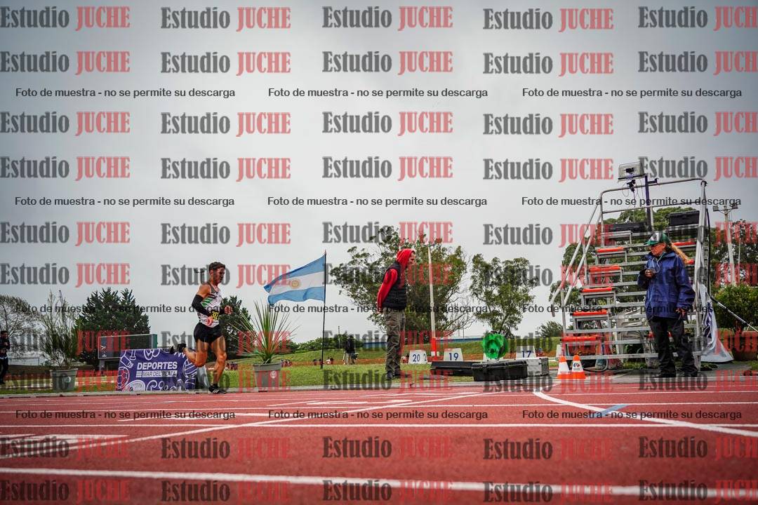 Fotos de los 5000 m llanos de varones