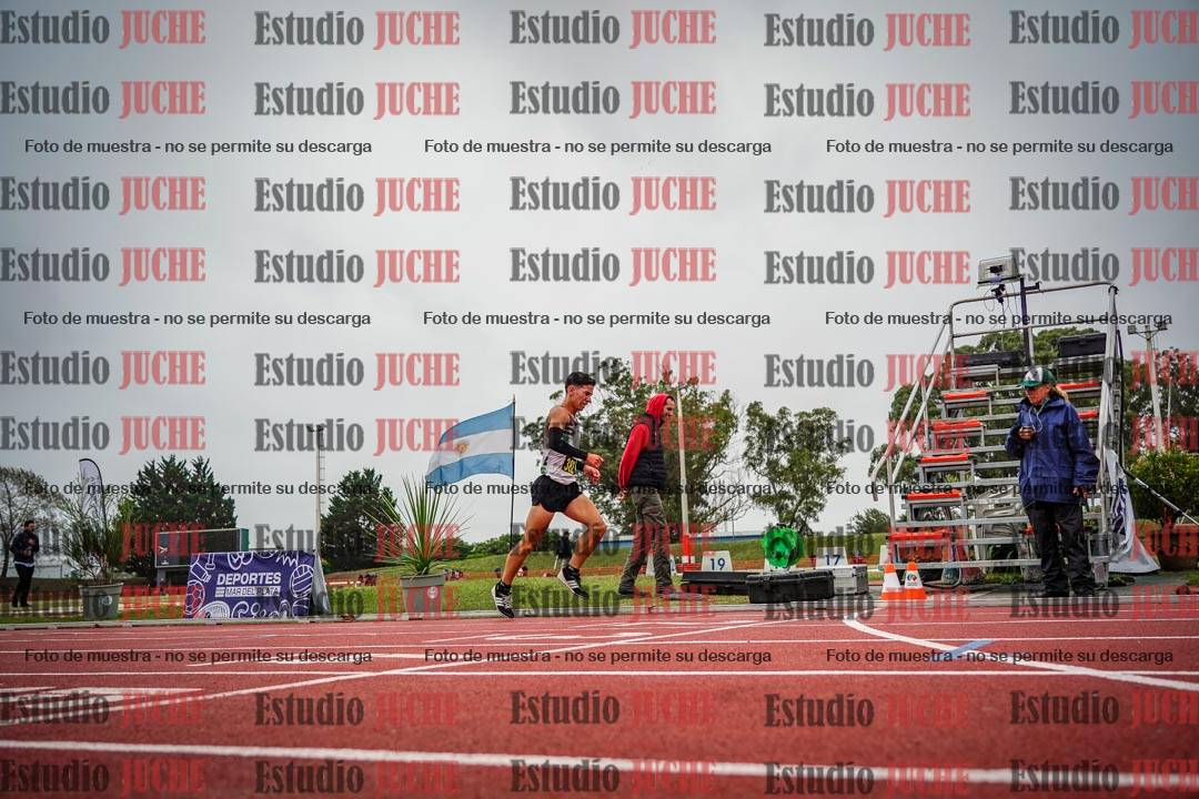 Fotos de los 5000 m llanos de varones