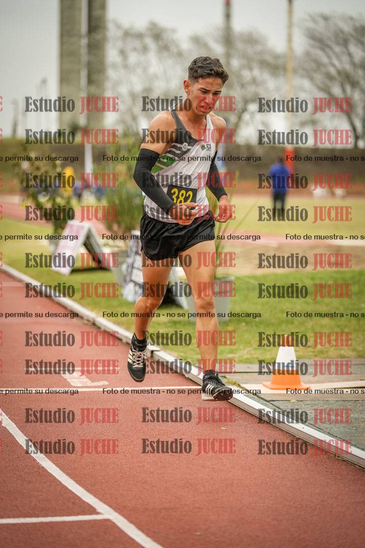 Fotos de los 5000 m llanos de varones