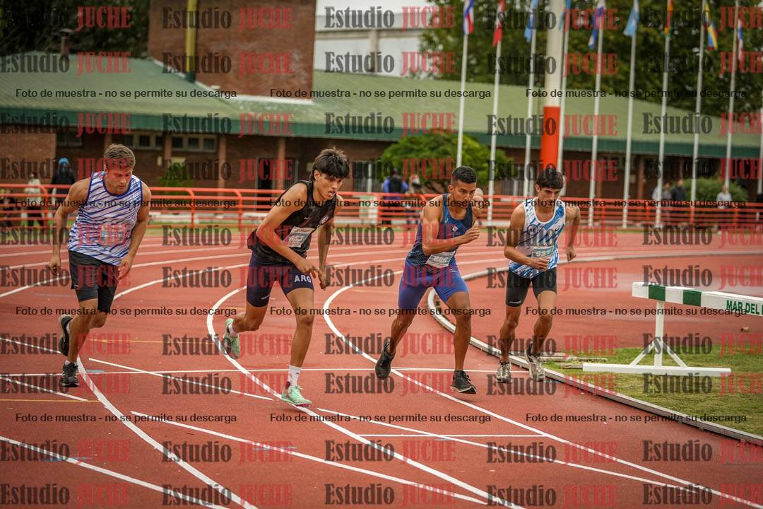Fotos de los 1500 m llanos de varones - decatlón 10