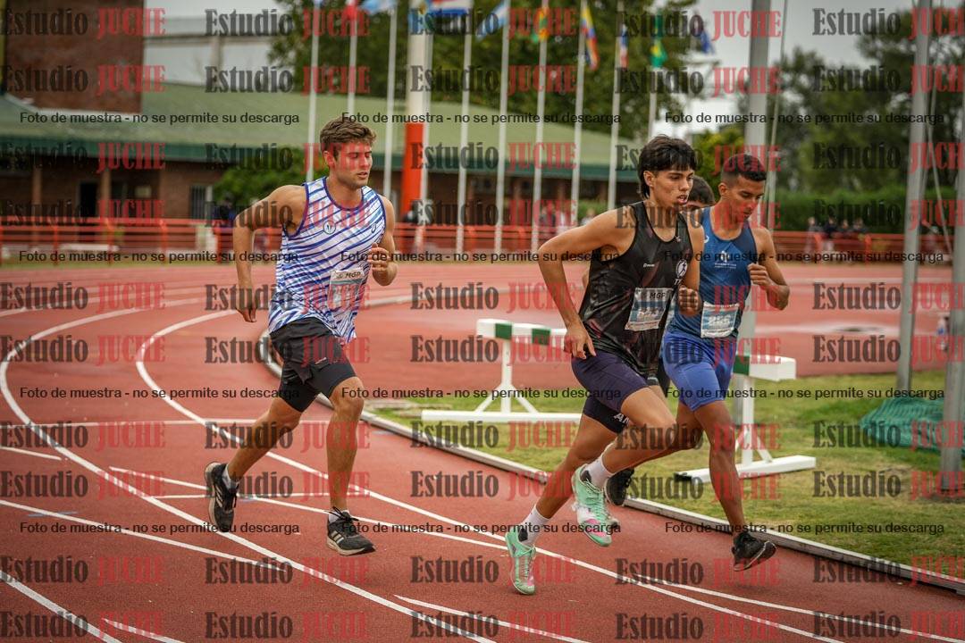 Fotos de los 1500 m llanos de varones - decatlón 10