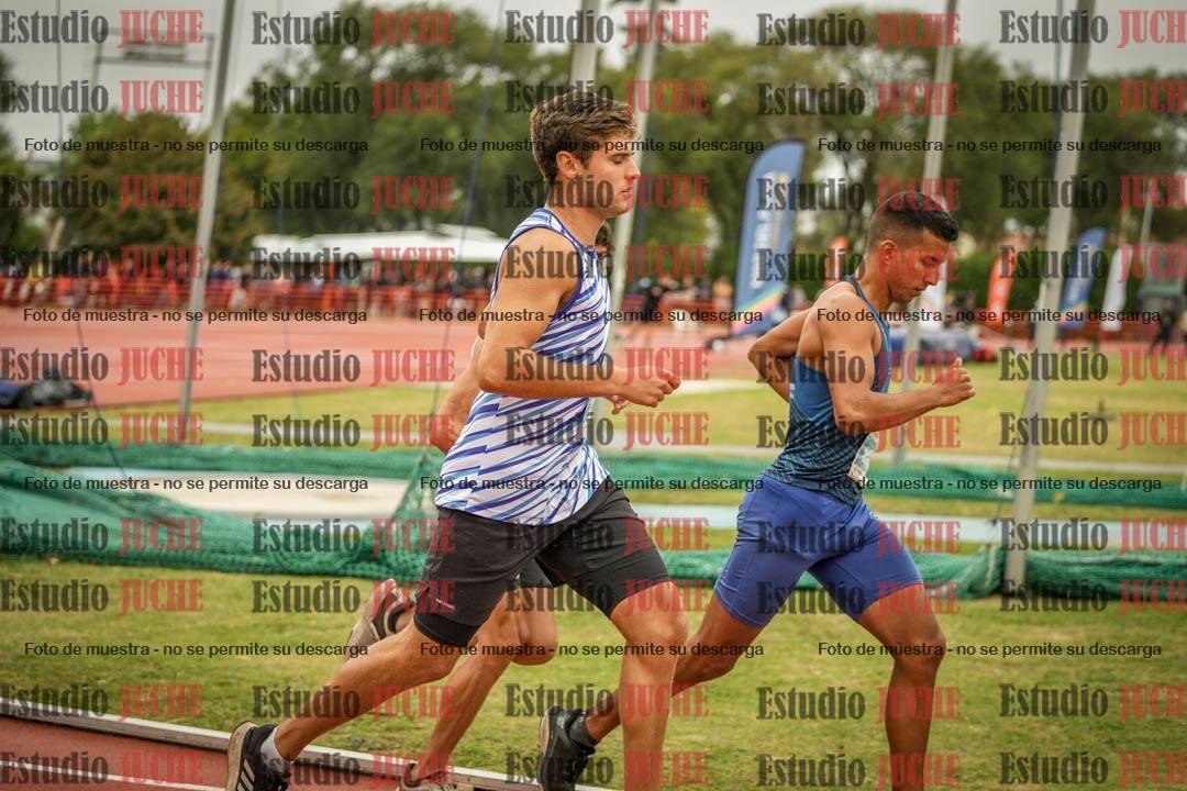 Fotos de los 1500 m llanos de varones - decatlón 10