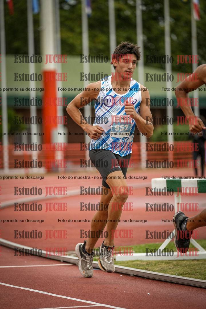 Fotos de los 1500 m llanos de varones - decatlón 10