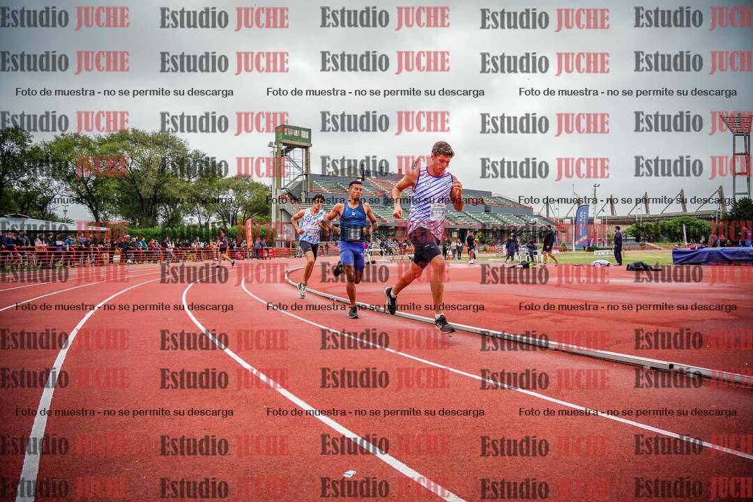 Fotos de los 1500 m llanos de varones - decatlón 10