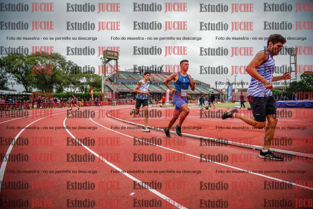 Fotos de los 1500 m llanos de varones - decatlón 10
