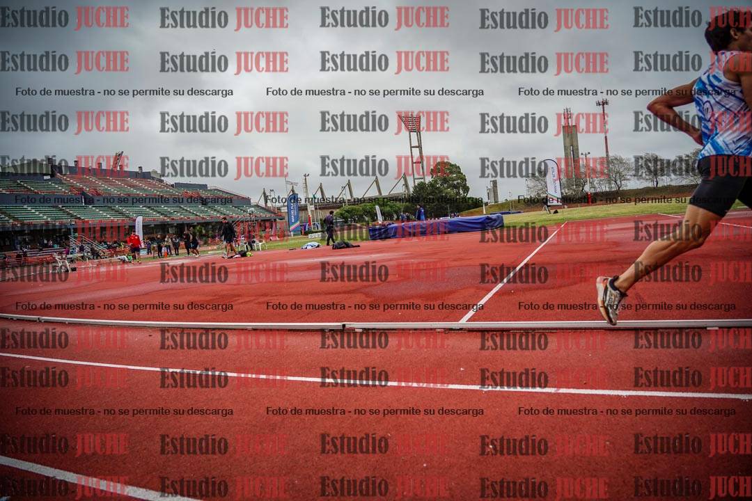 Fotos de los 1500 m llanos de varones - decatlón 10