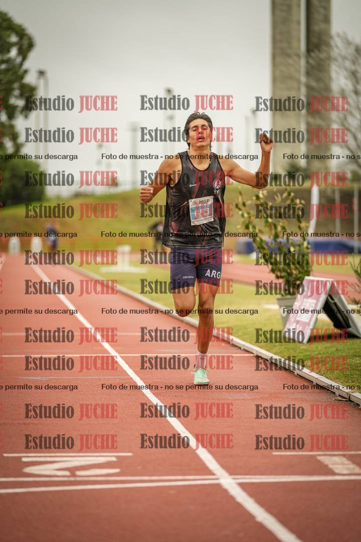 Fotos de los 1500 m llanos de varones - decatlón 10
