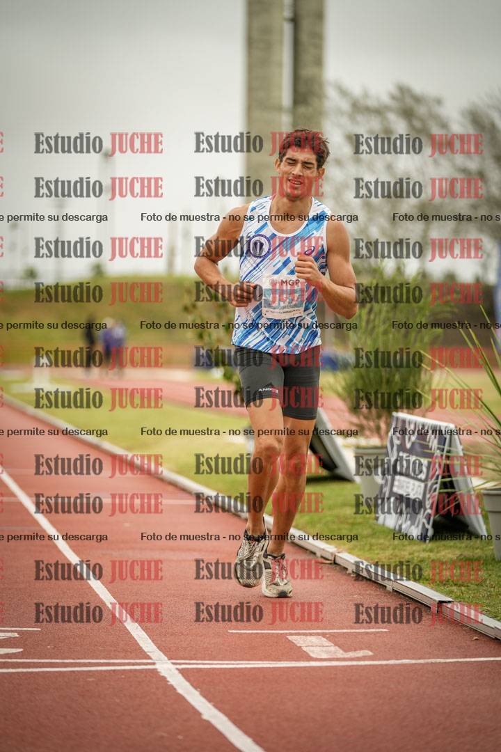 Fotos de los 1500 m llanos de varones - decatlón 10
