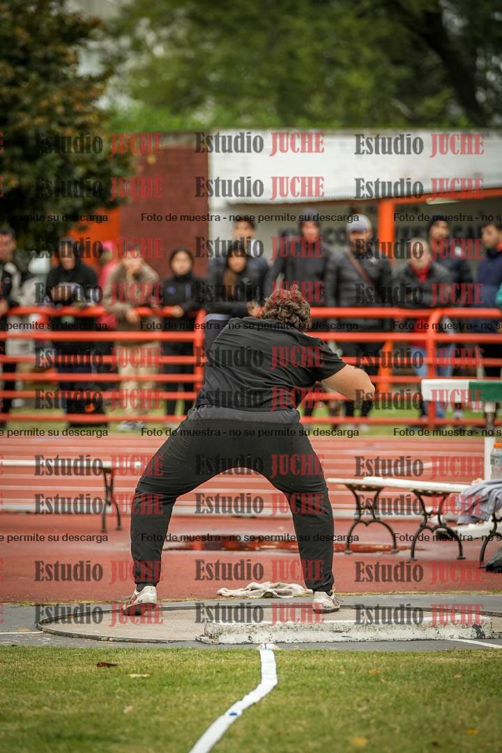 Fotos del lanzamiento de bala de varones