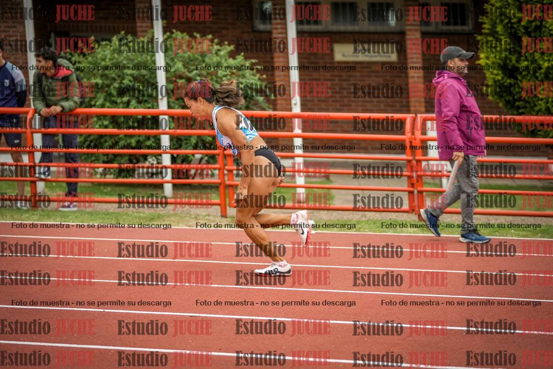Fotos de las postas 4x400 m llanos de mujeres