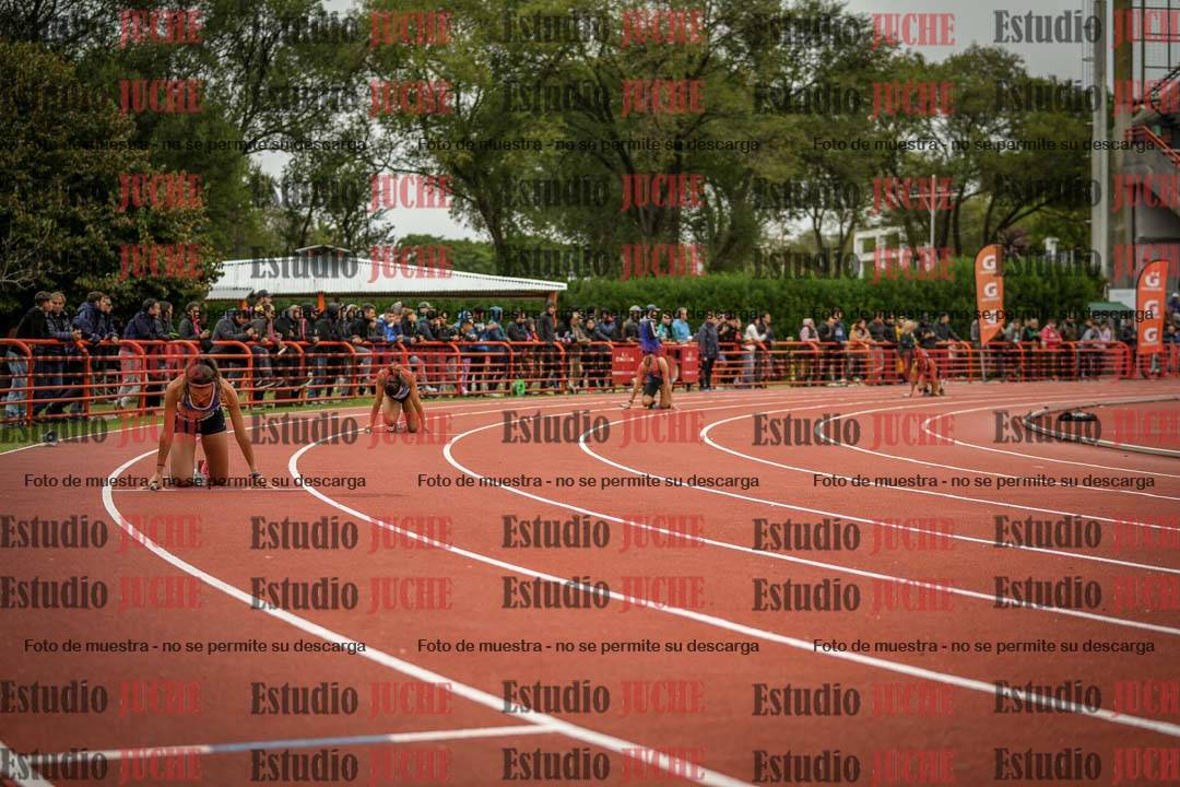 Fotos de las postas 4x400 m llanos de mujeres
