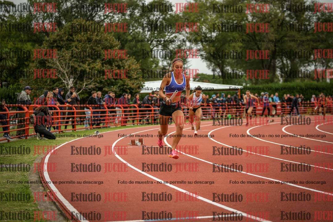 Fotos de las postas 4x400 m llanos de mujeres
