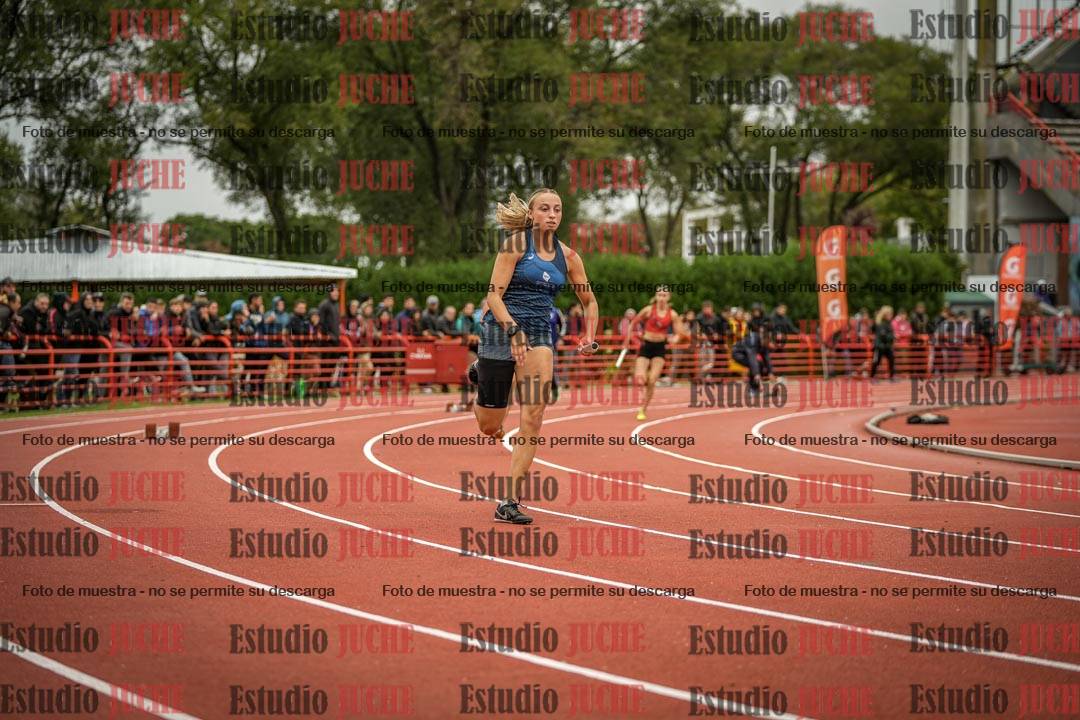 Fotos de las postas 4x400 m llanos de mujeres