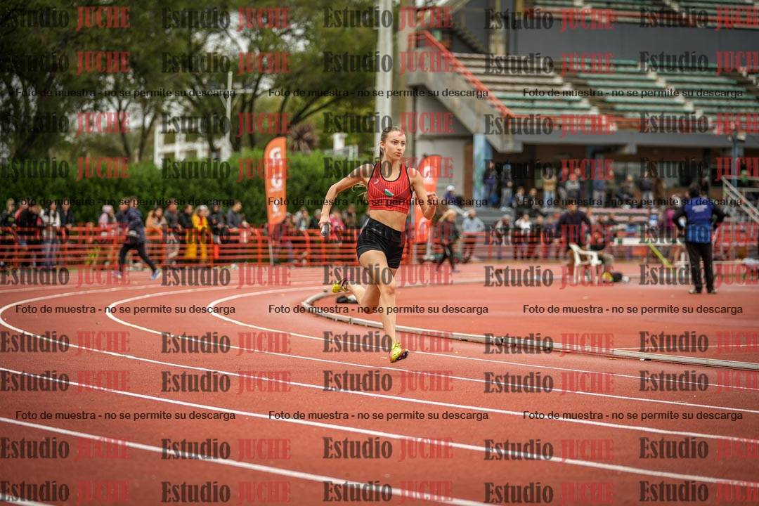 Fotos de las postas 4x400 m llanos de mujeres