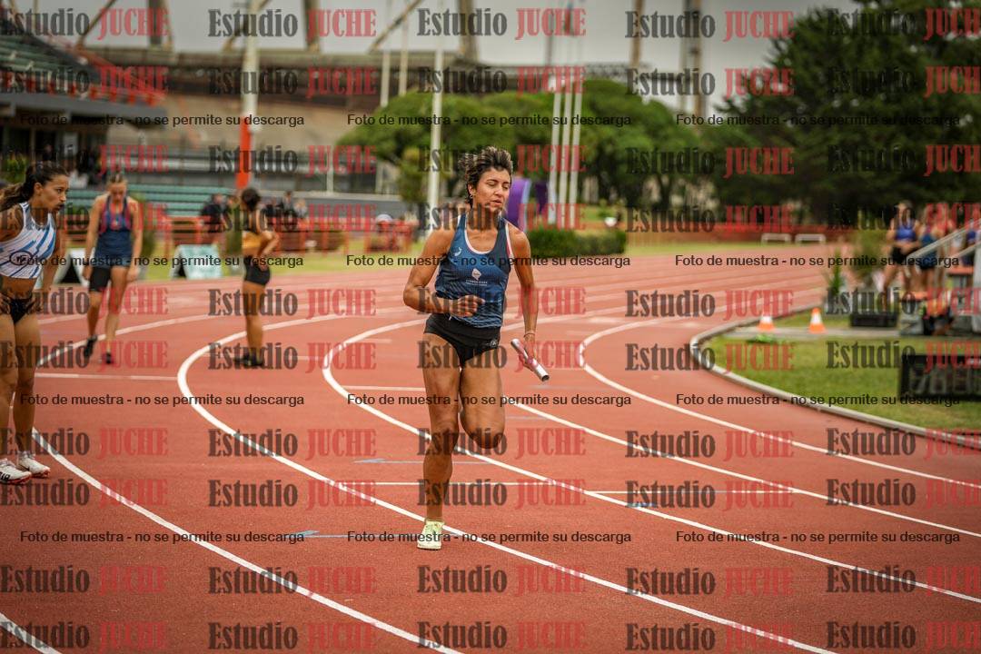 Fotos de las postas 4x400 m llanos de mujeres