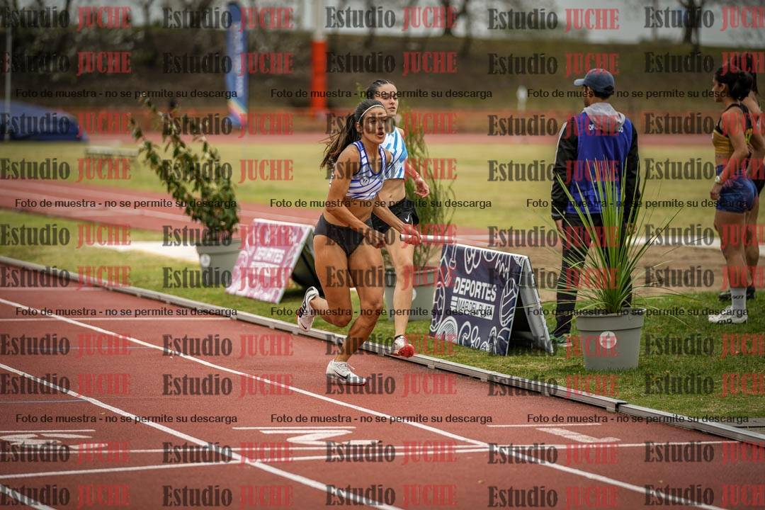Fotos de las postas 4x400 m llanos de mujeres
